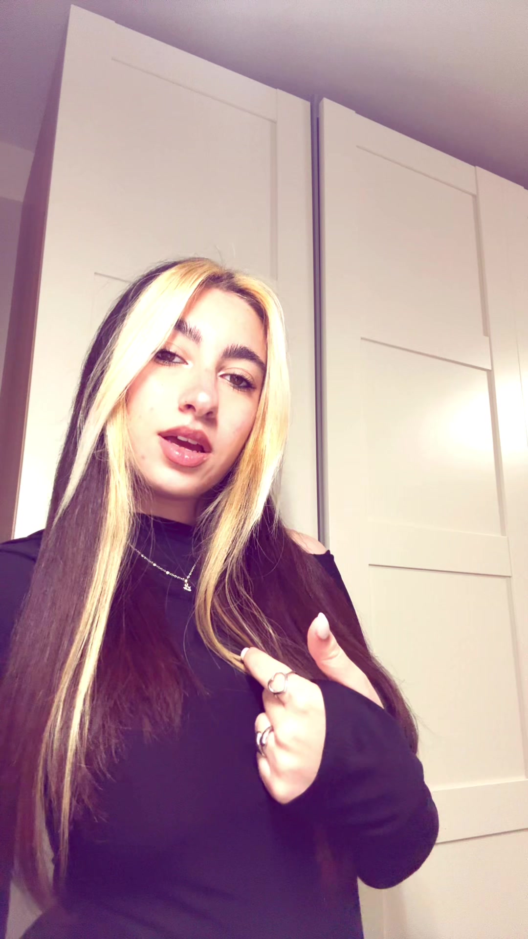 @Cesca🎧🕷️