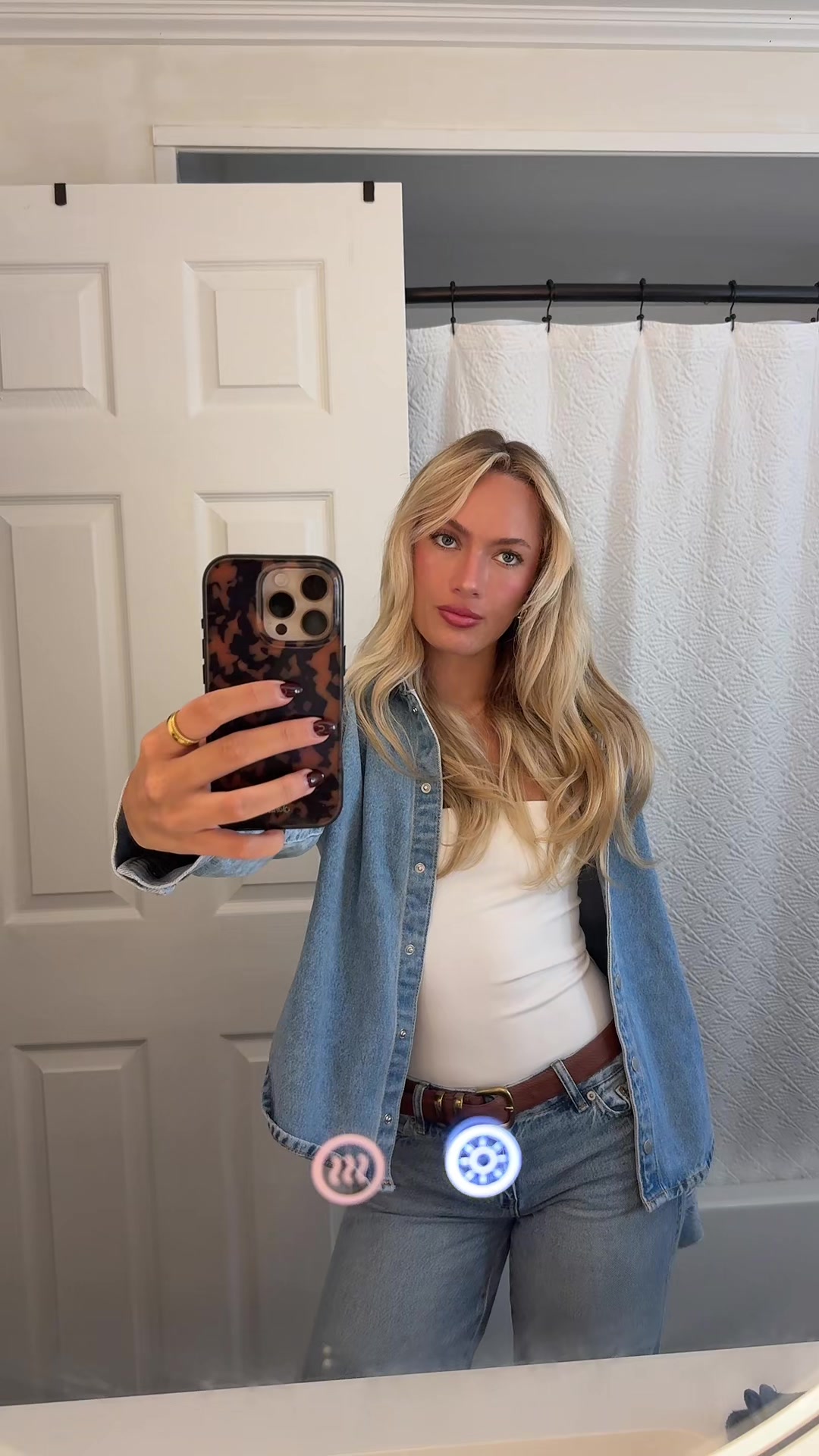 @Ella🦋