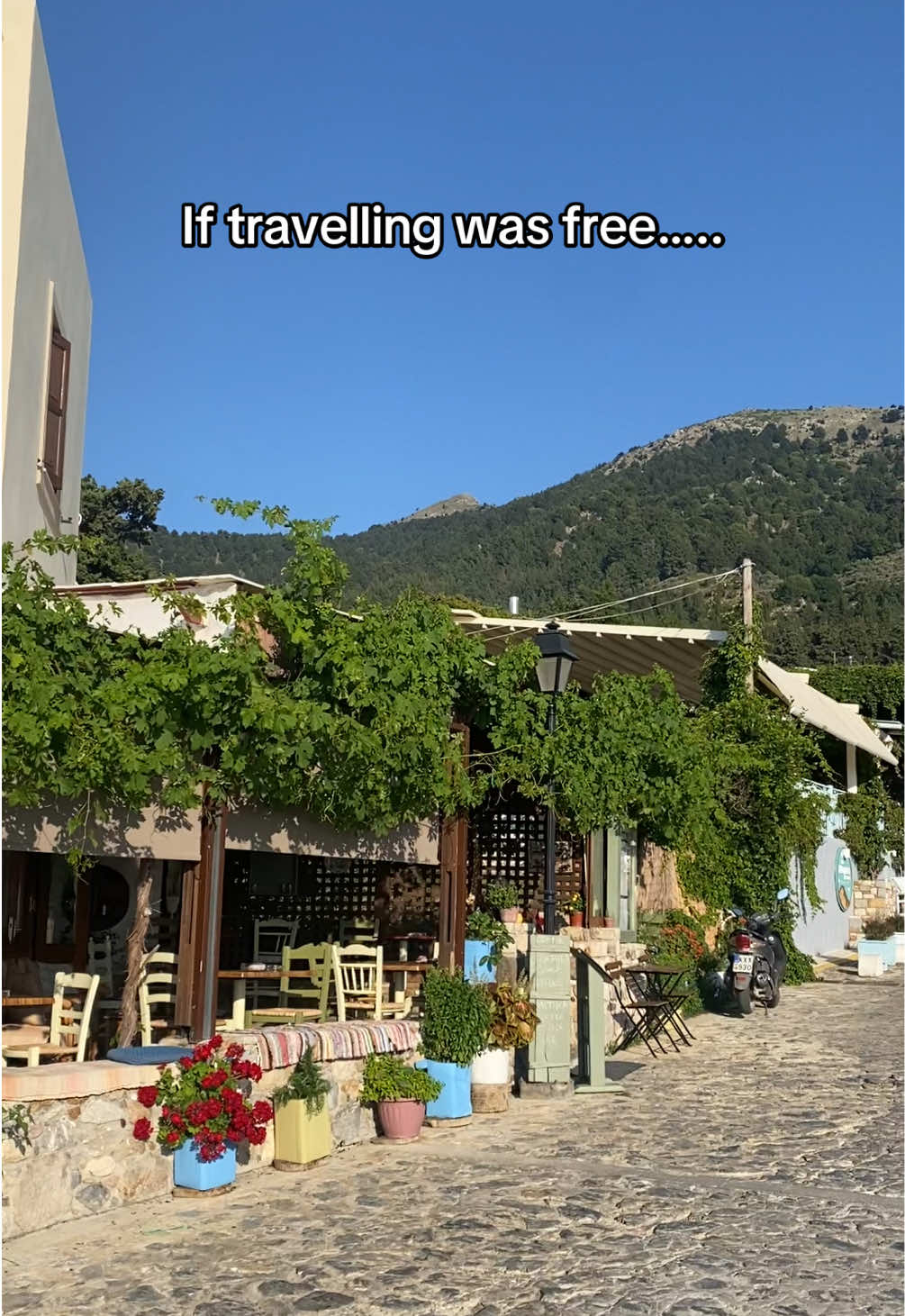 @Becki ๐ค loves to travel โ๏ธ
