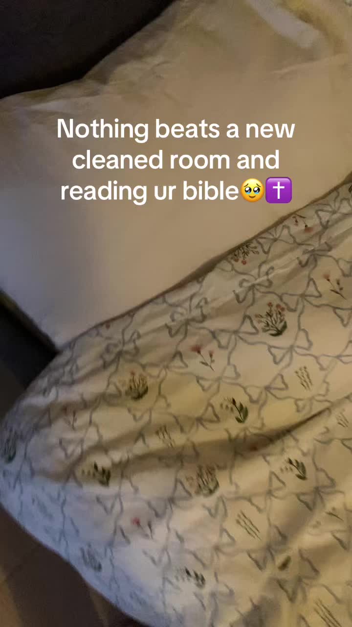 @CéliaLund