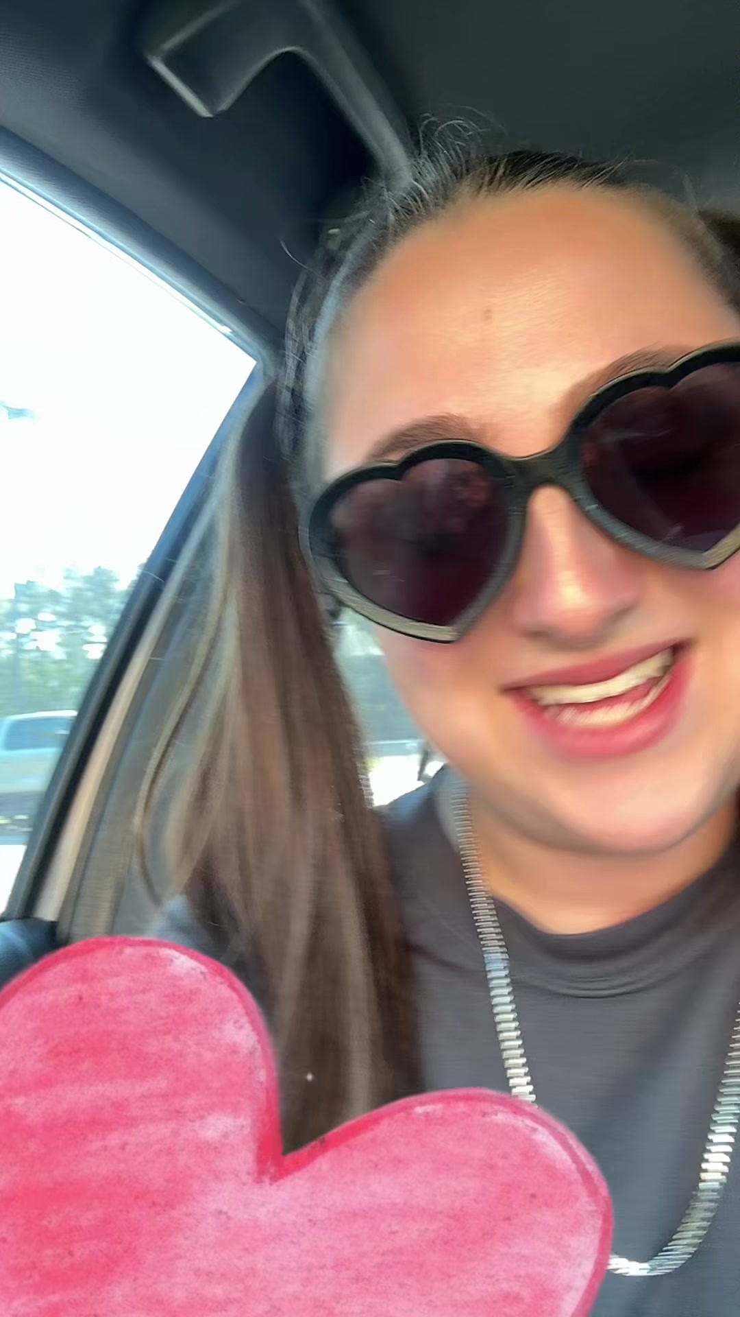 @SharonTilly
