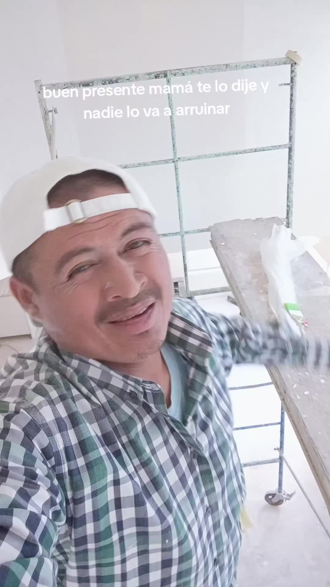 @ÉL caído