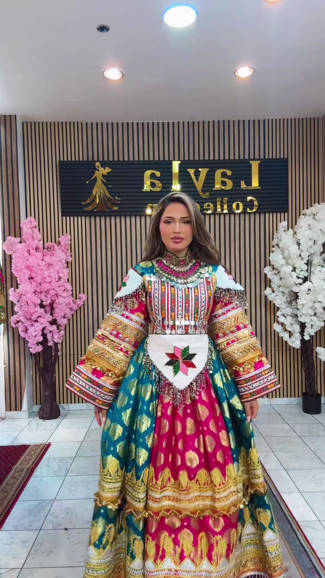 @Layla Collection