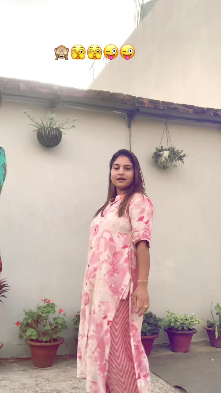 @janujanisha