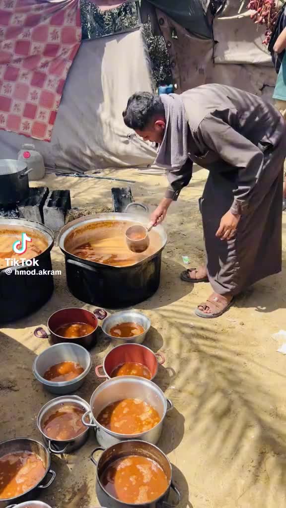 @ابن ادلب متواضع