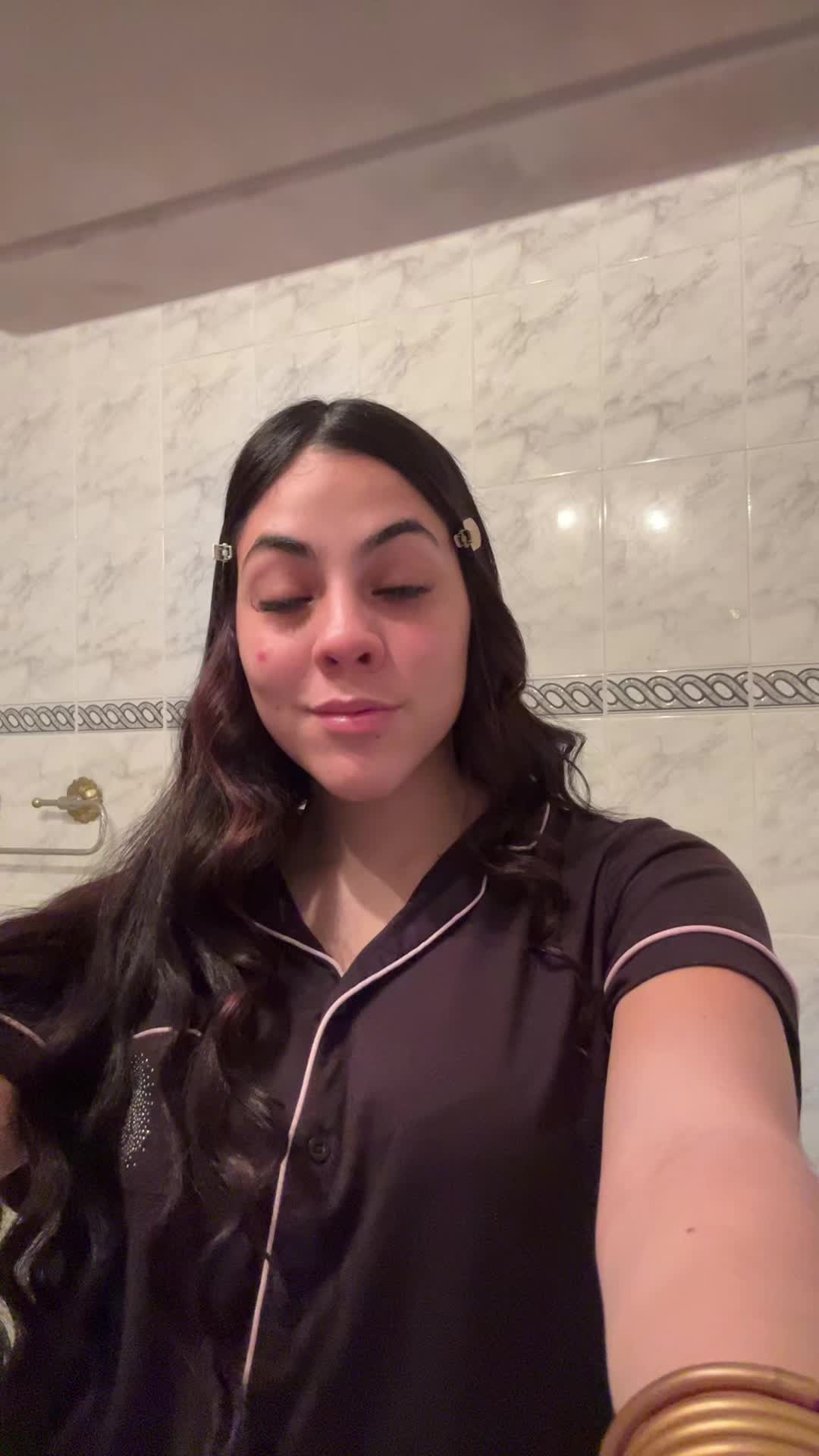 @laluguito