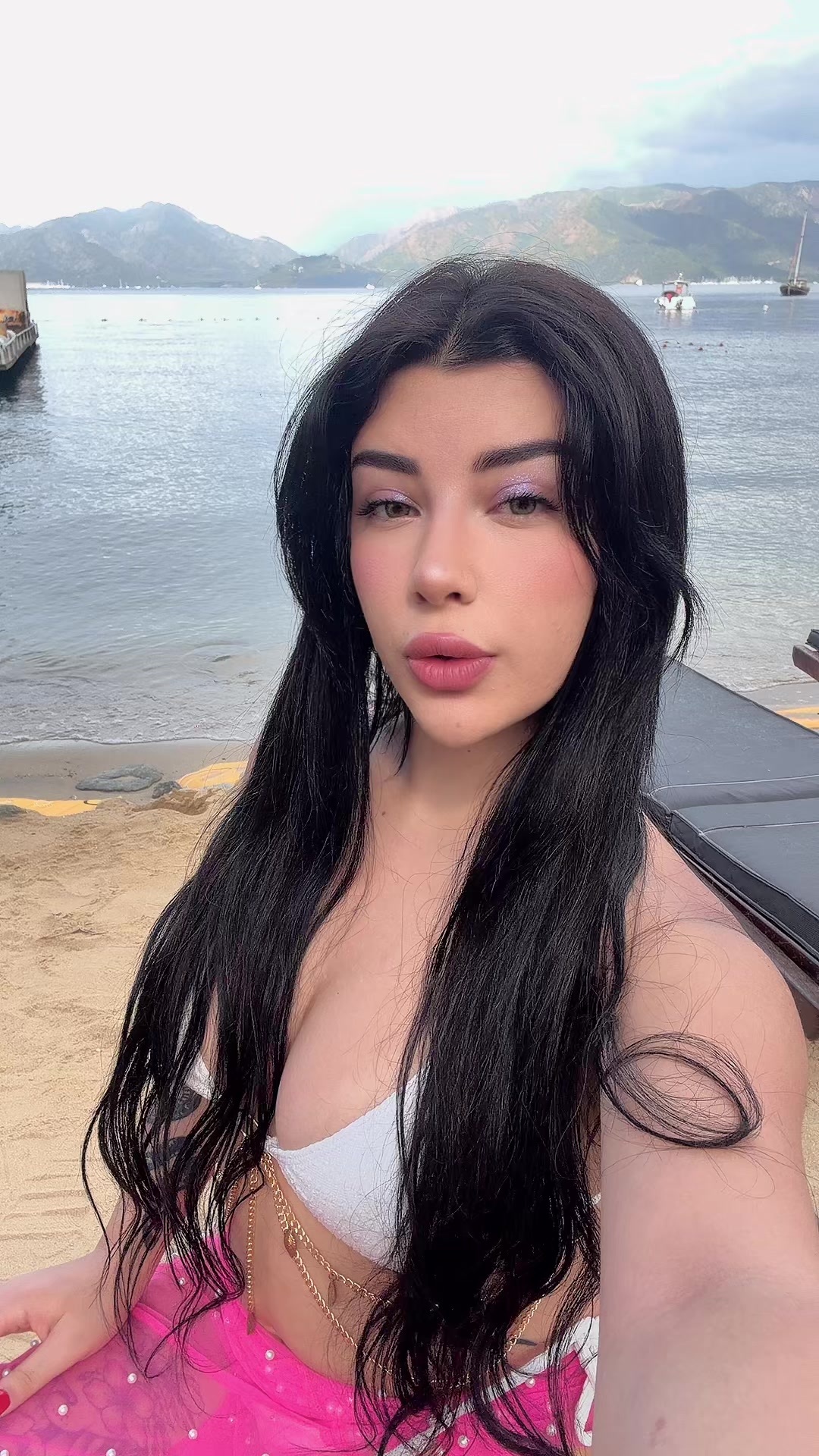 @G&Ouml;ZDE AKG&Uuml;N
