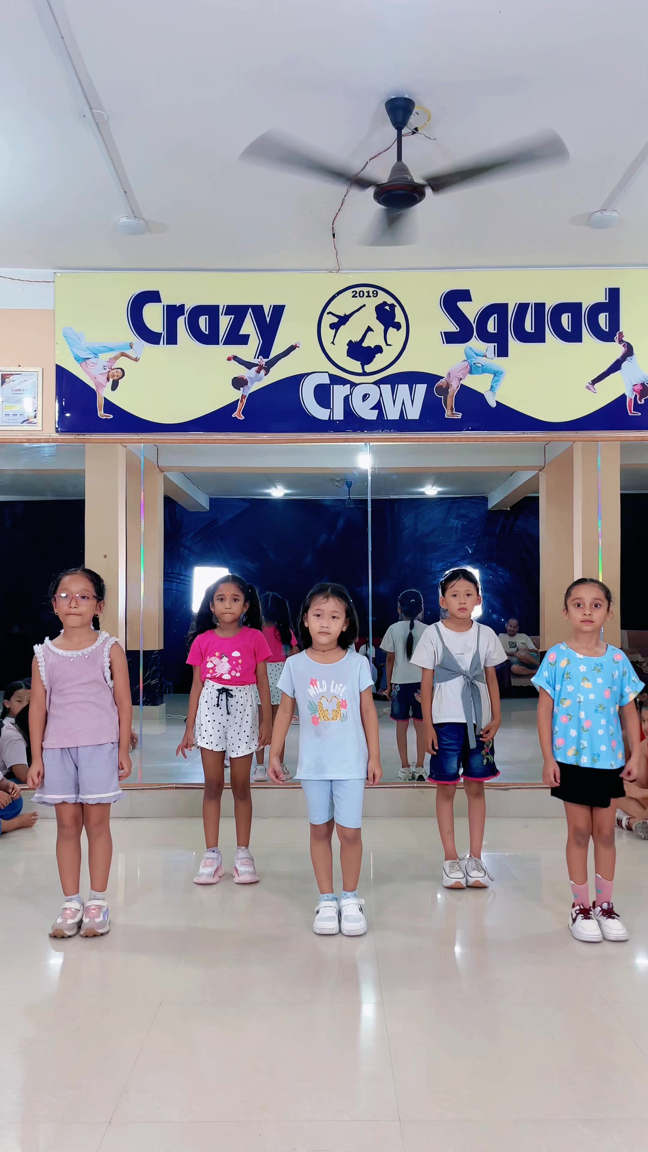 @Crazy Squad Crew