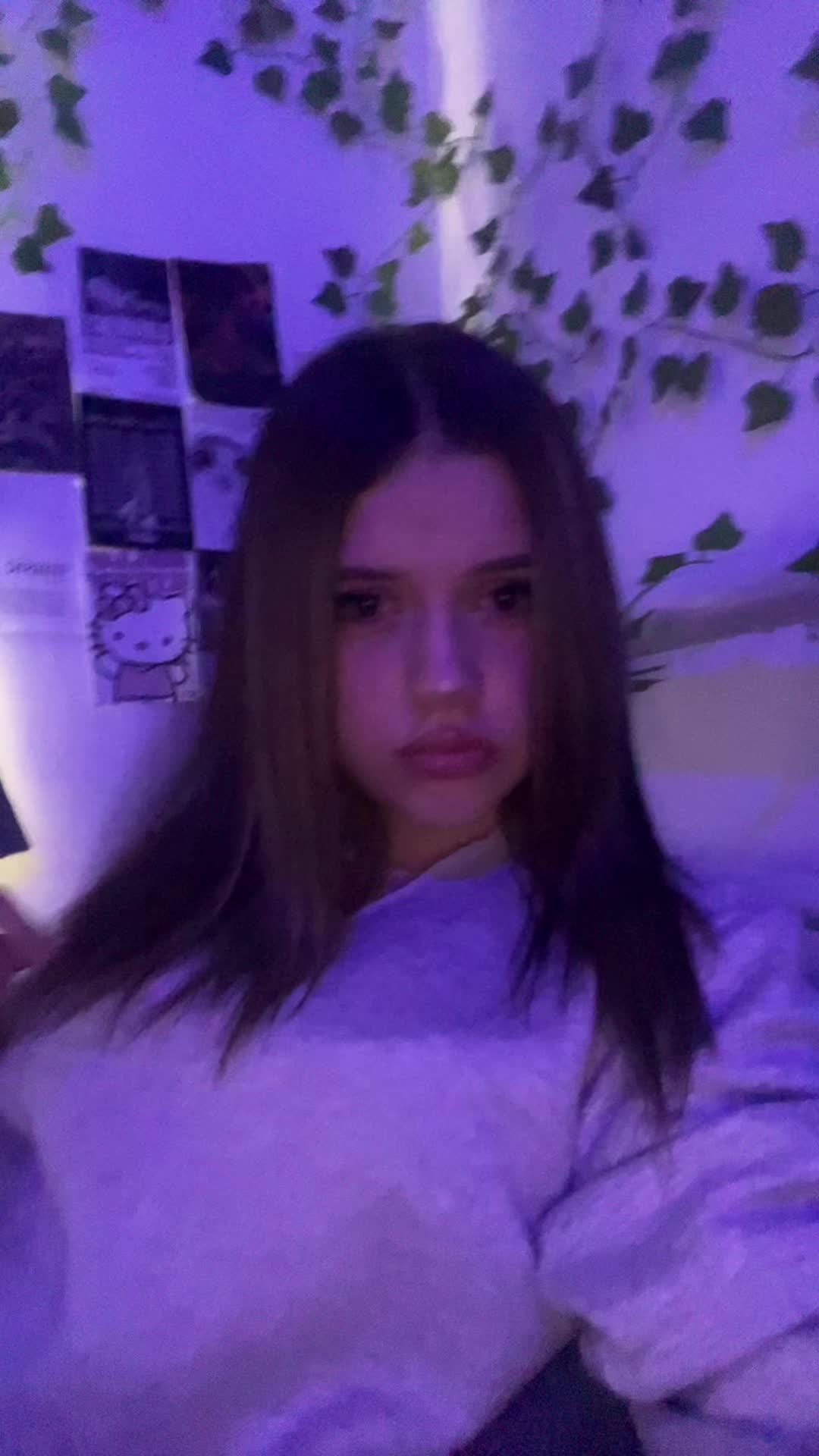 @๐๐ข๐ฅ๐๐ฒโฐ