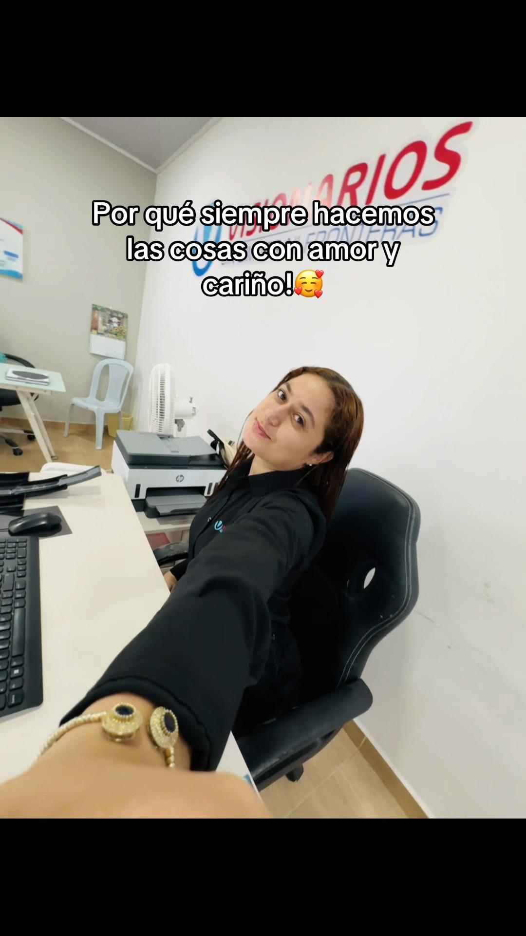 @🧜🏻♀️
