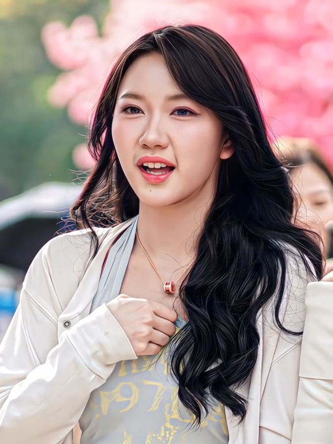 @𝐇𝐚𝐧𝐧 𝐥𝐞𝐧𝐚𝐭𝐡𝐞𝐚🍀