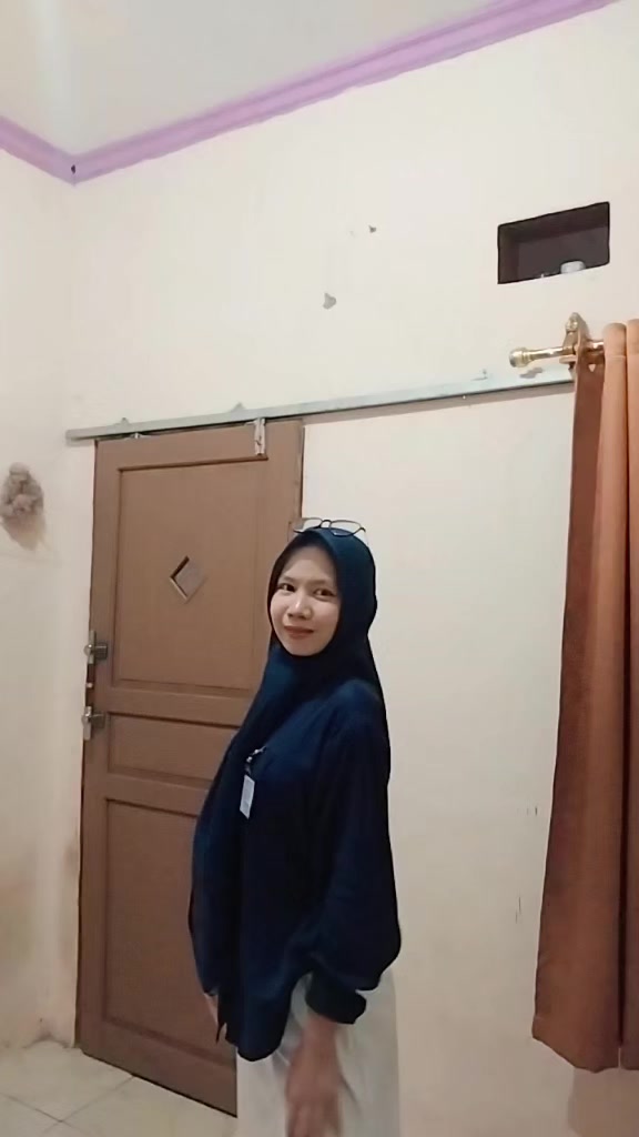 @randomee🩷🩵