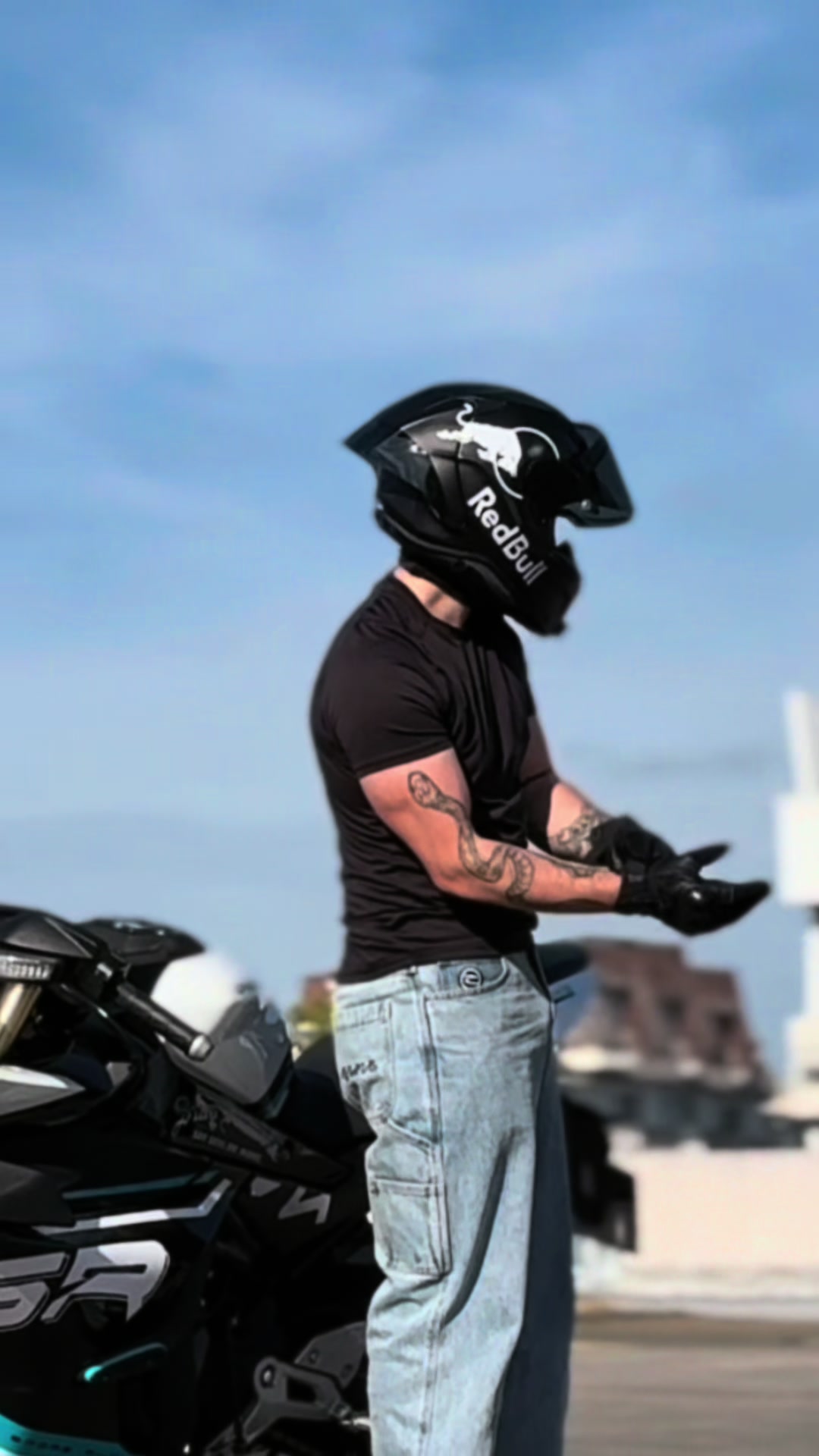 @🥷🏼 Le Mec En CF 🏍️