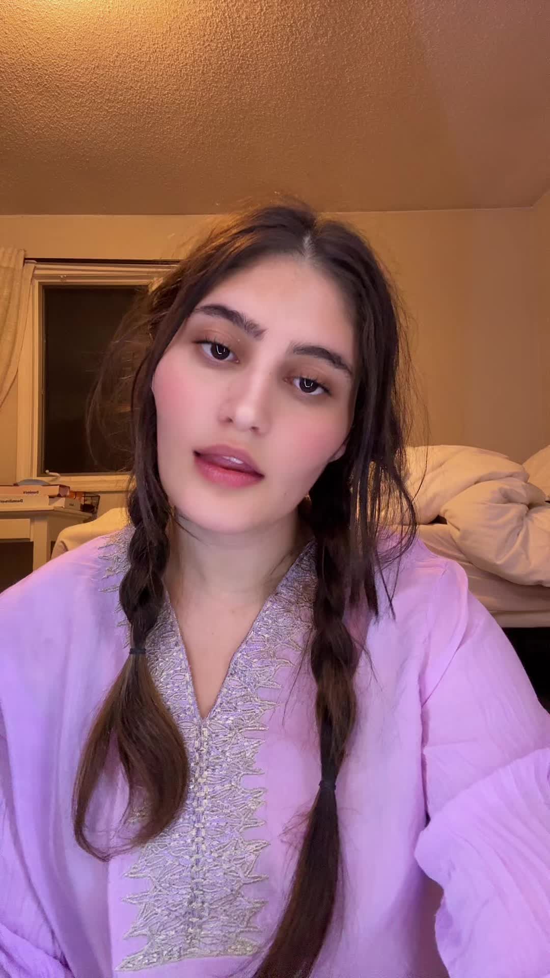 @pakistanikira