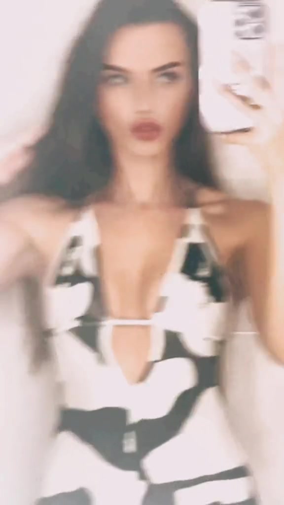 @Caroline Si