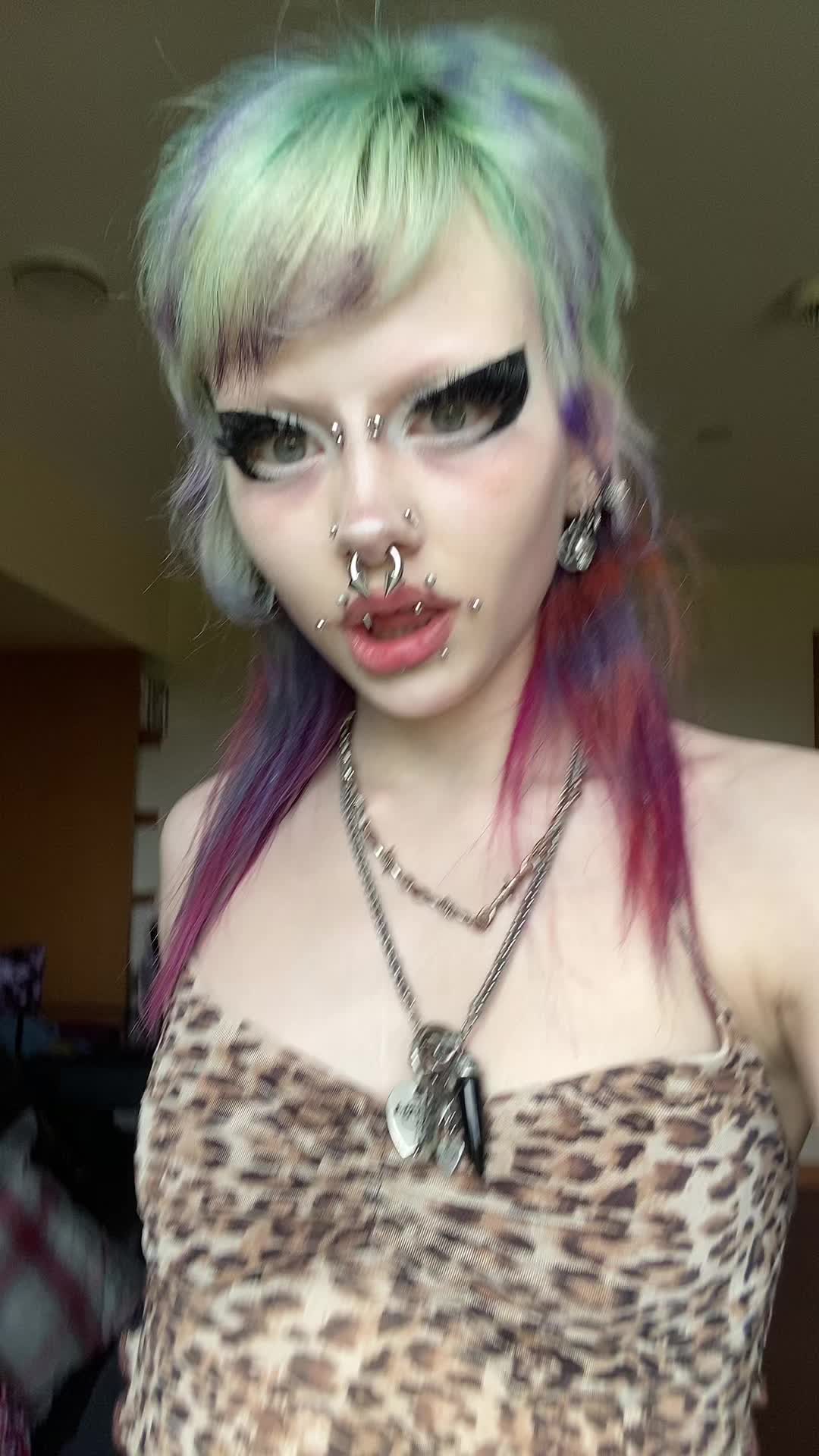 @🌸🦄🪻
