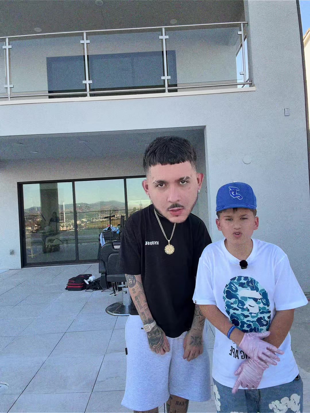 @KRIS R
