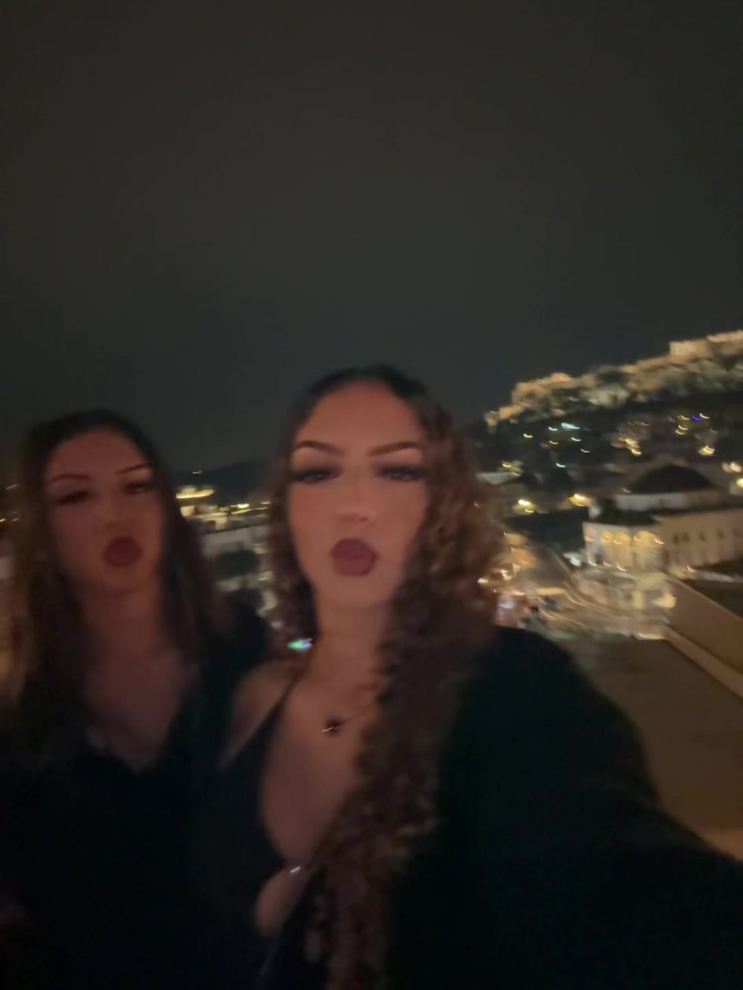 @𝓥𝓪𝓵𝓵