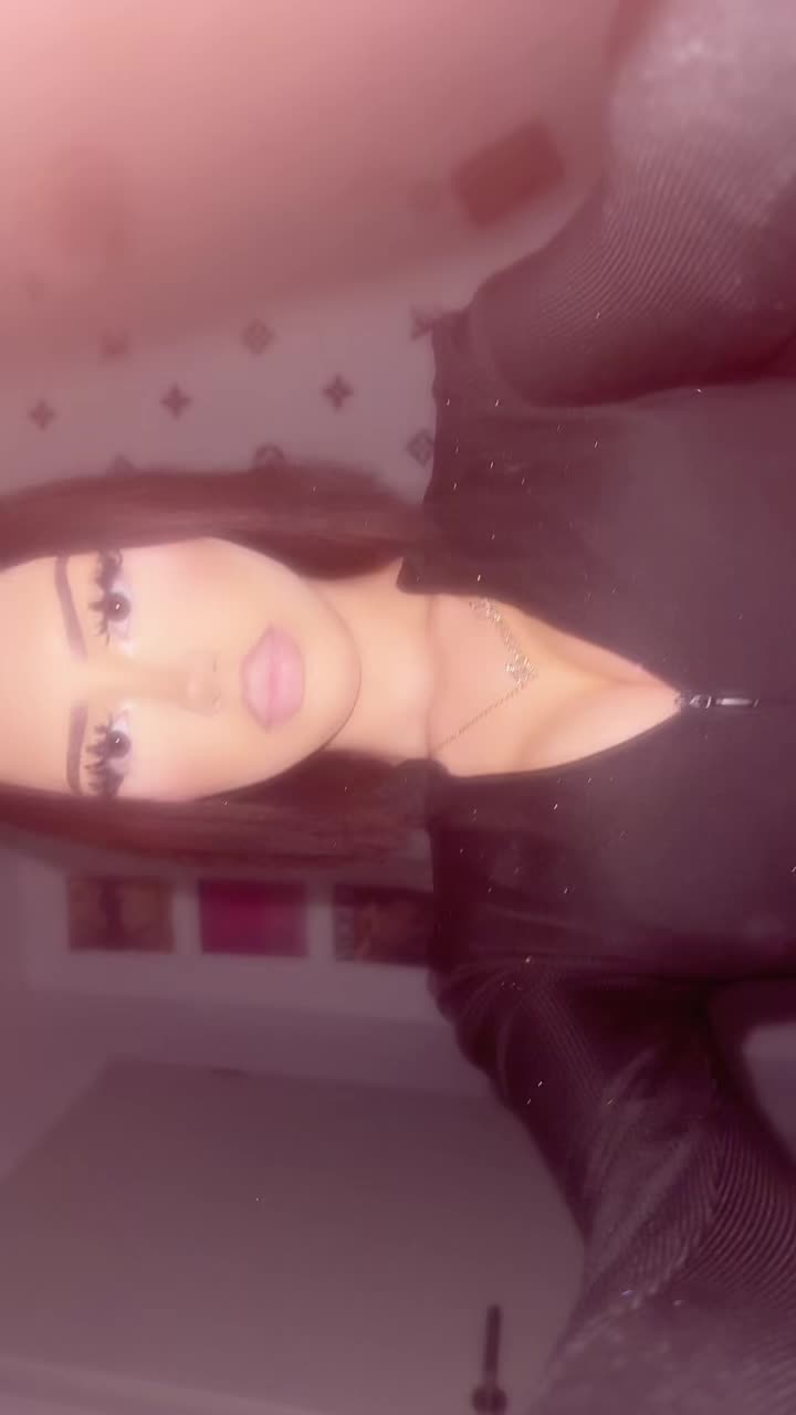 @𝓐&lsquo;