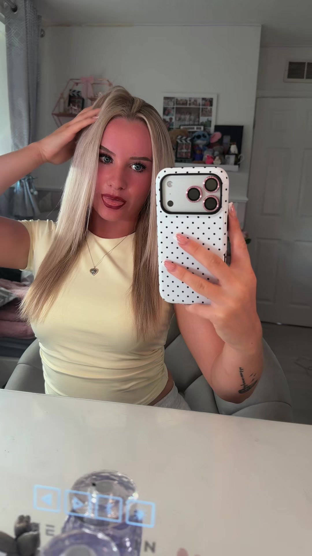 @EmmaMofficial