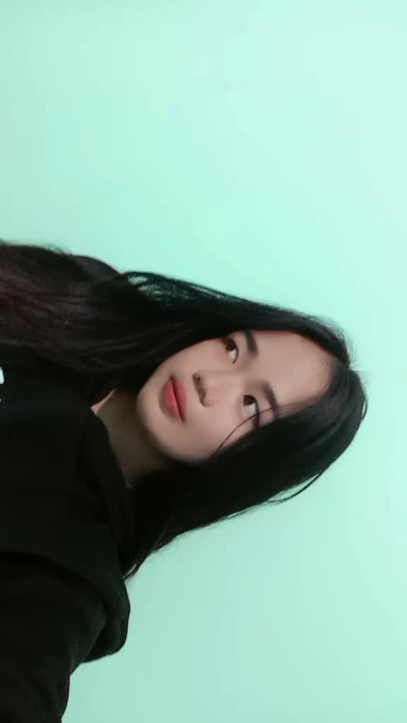 @G&Euml;L&AElig; JIMENEZ