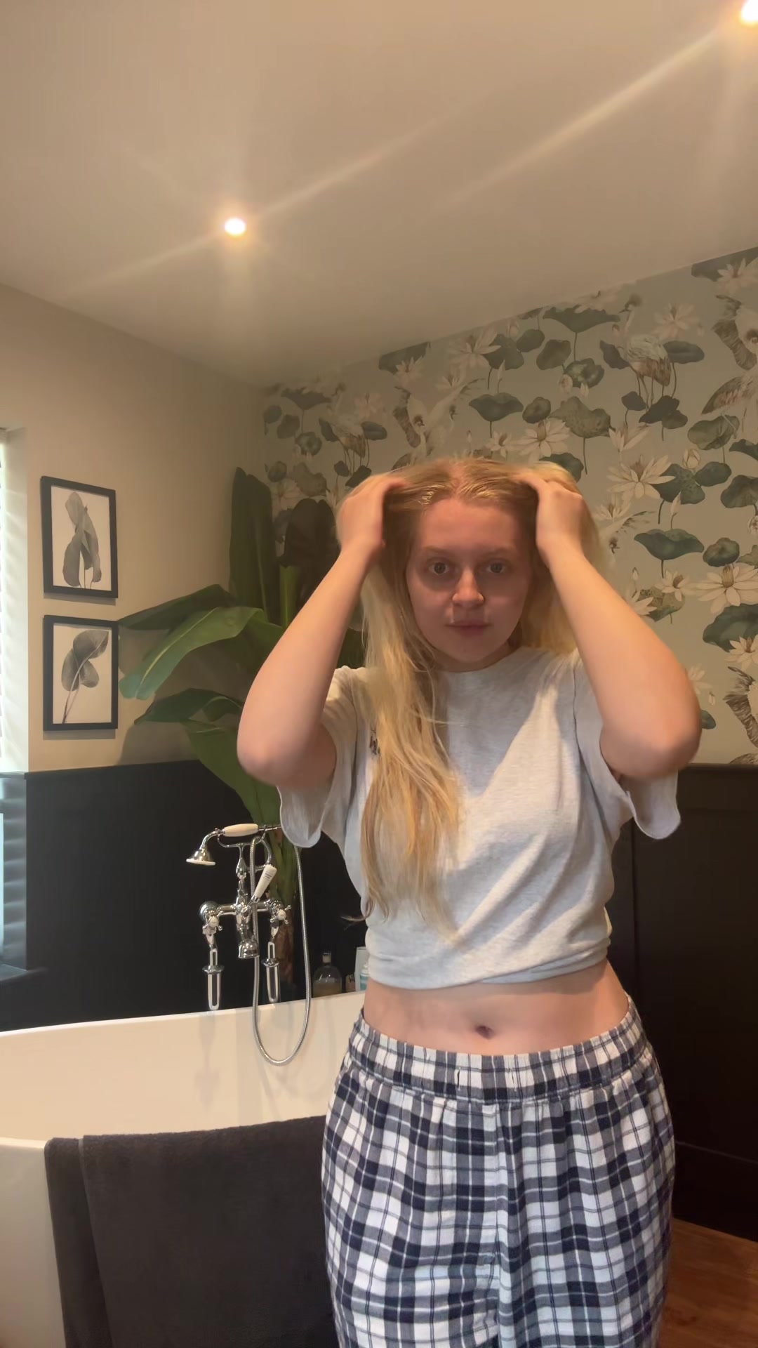 @avaarosexoxo 𓆉
