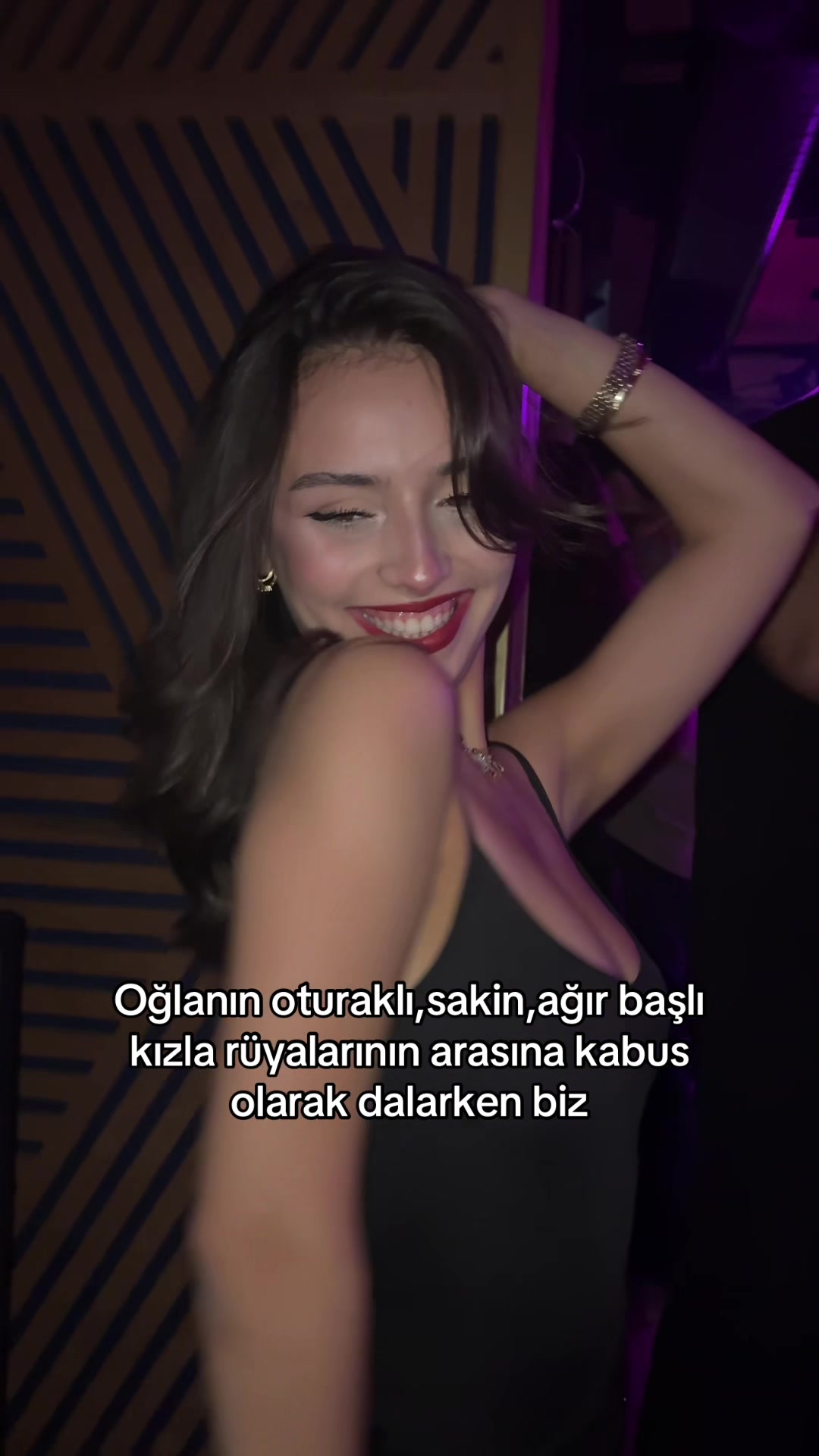 @Elif🌟