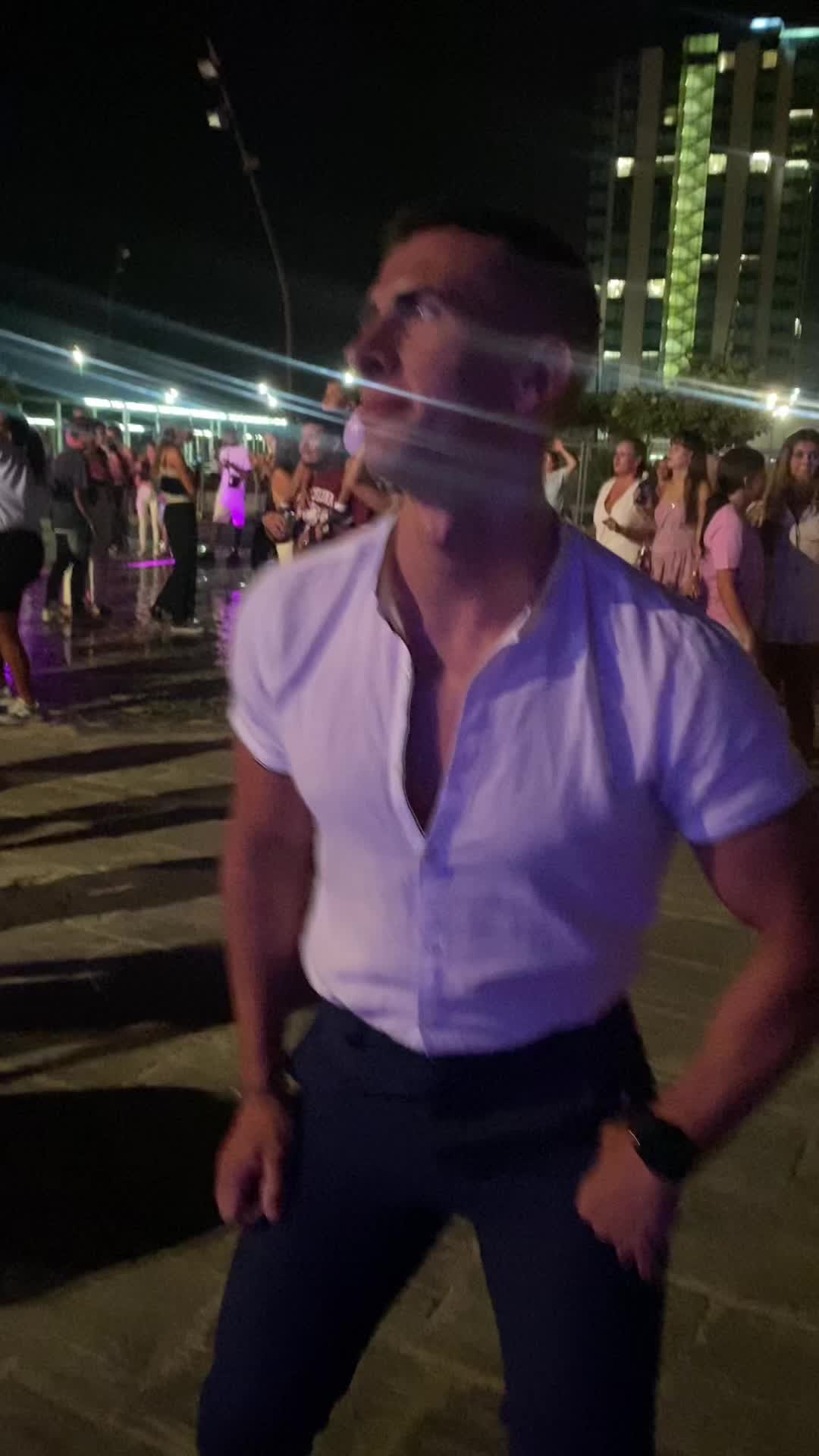 @Daniel Sabariego