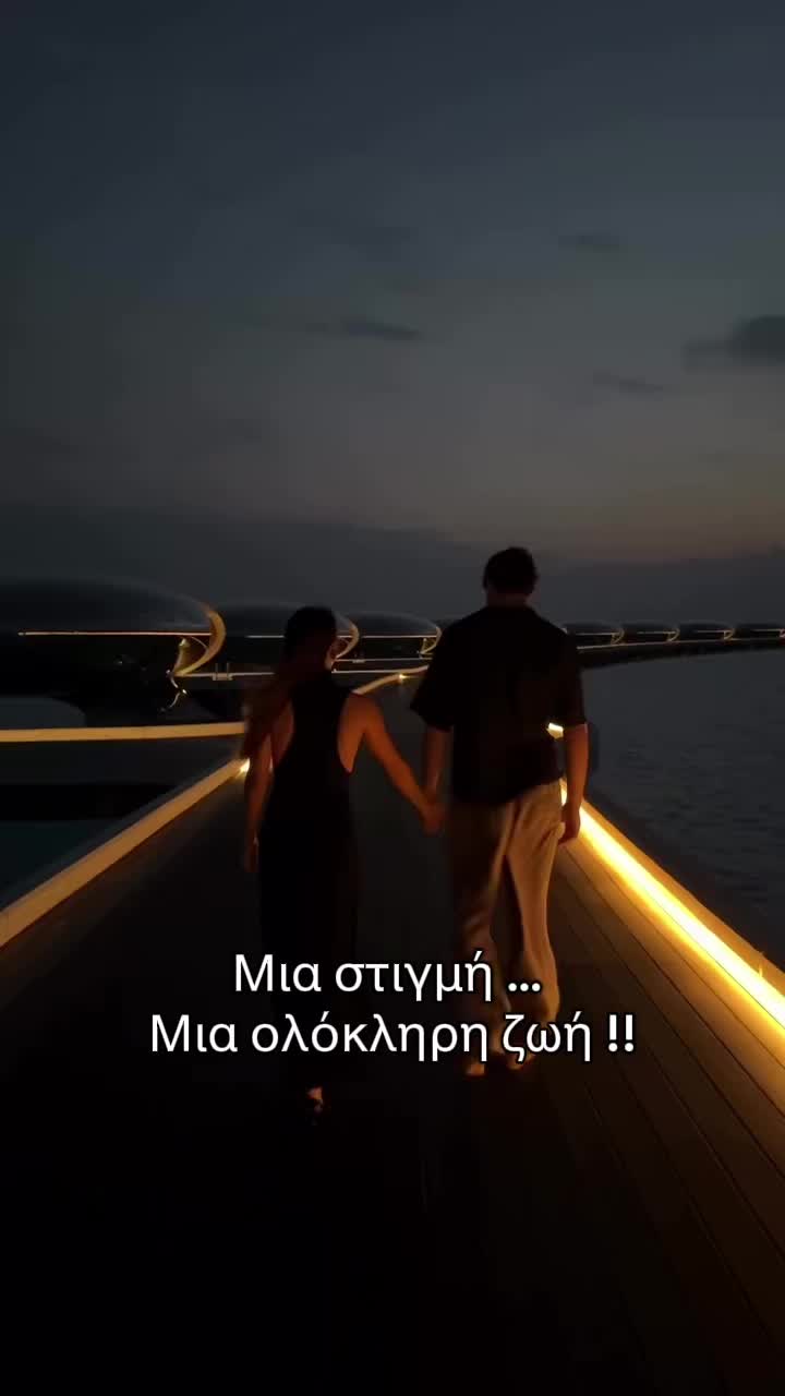 @julie_voices