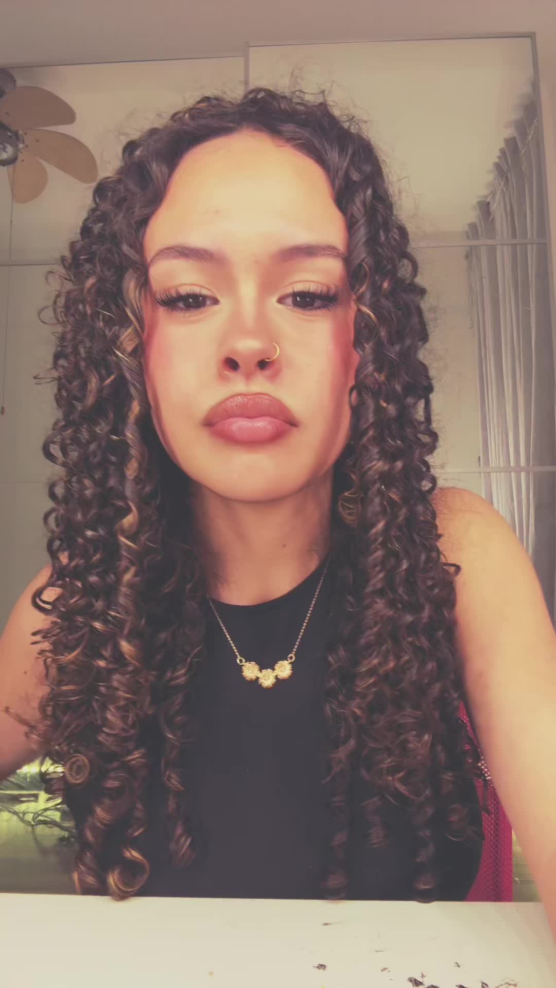 @𝓁ℯ𝒾𝓁𝒶🌙