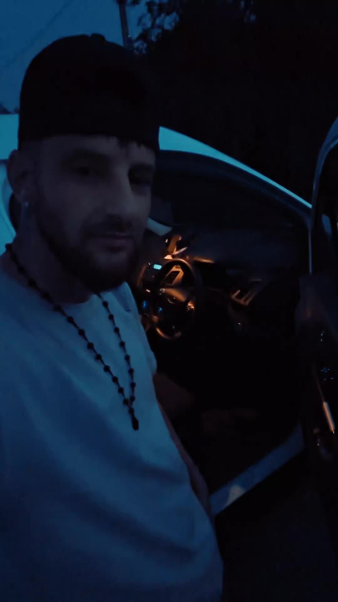 @Kostyn Kos
