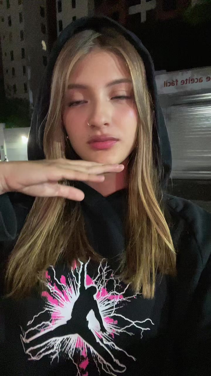 @Maria Paula