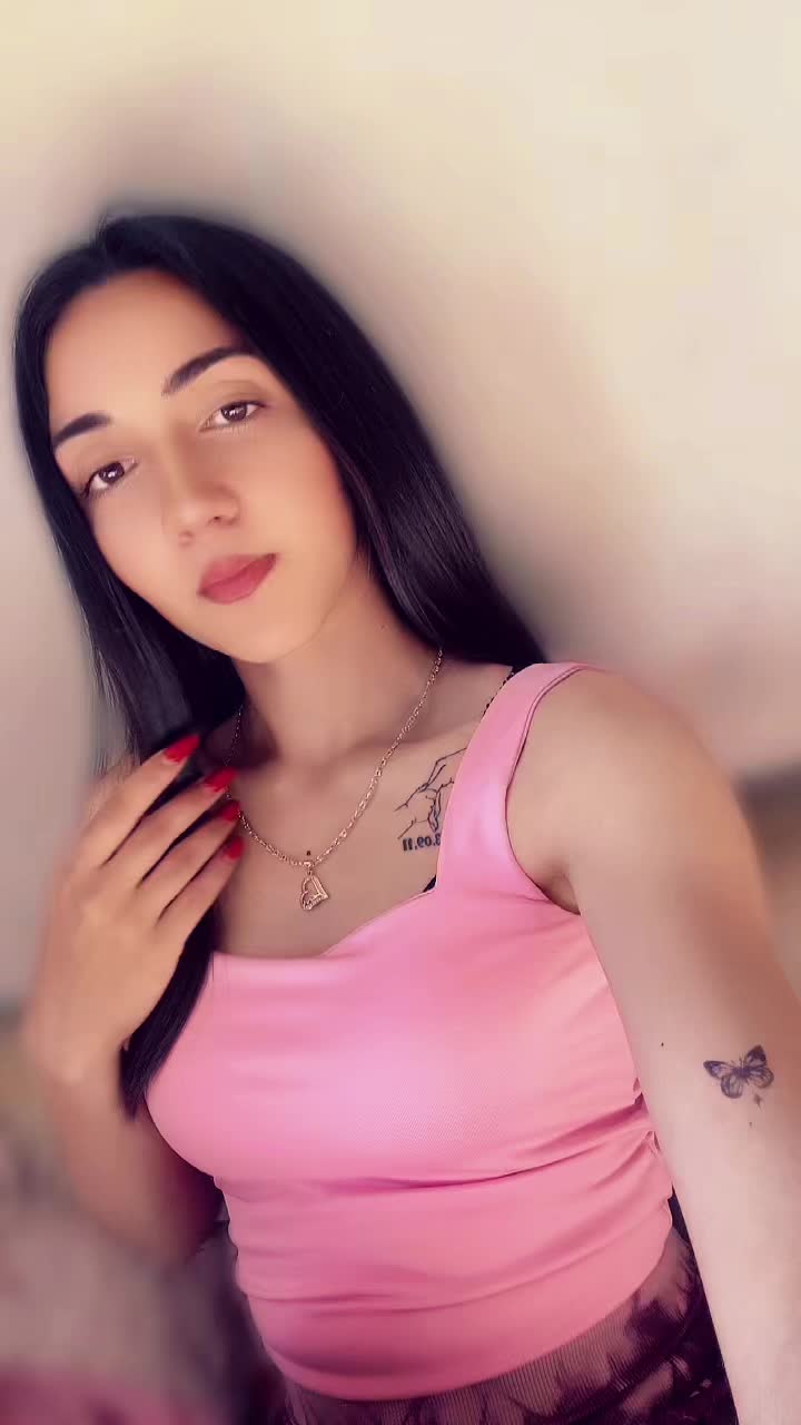 @🩷Laura🩷