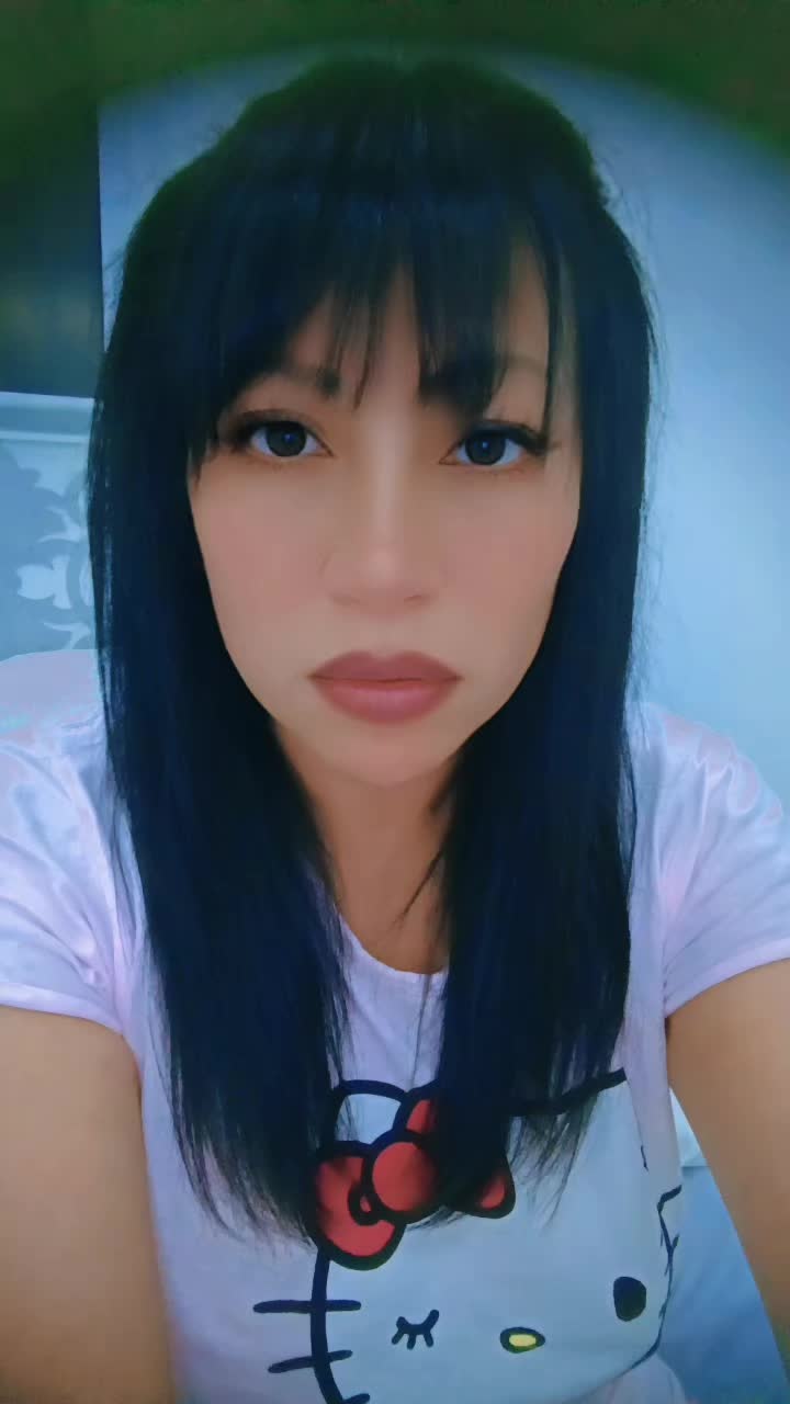 @lady.