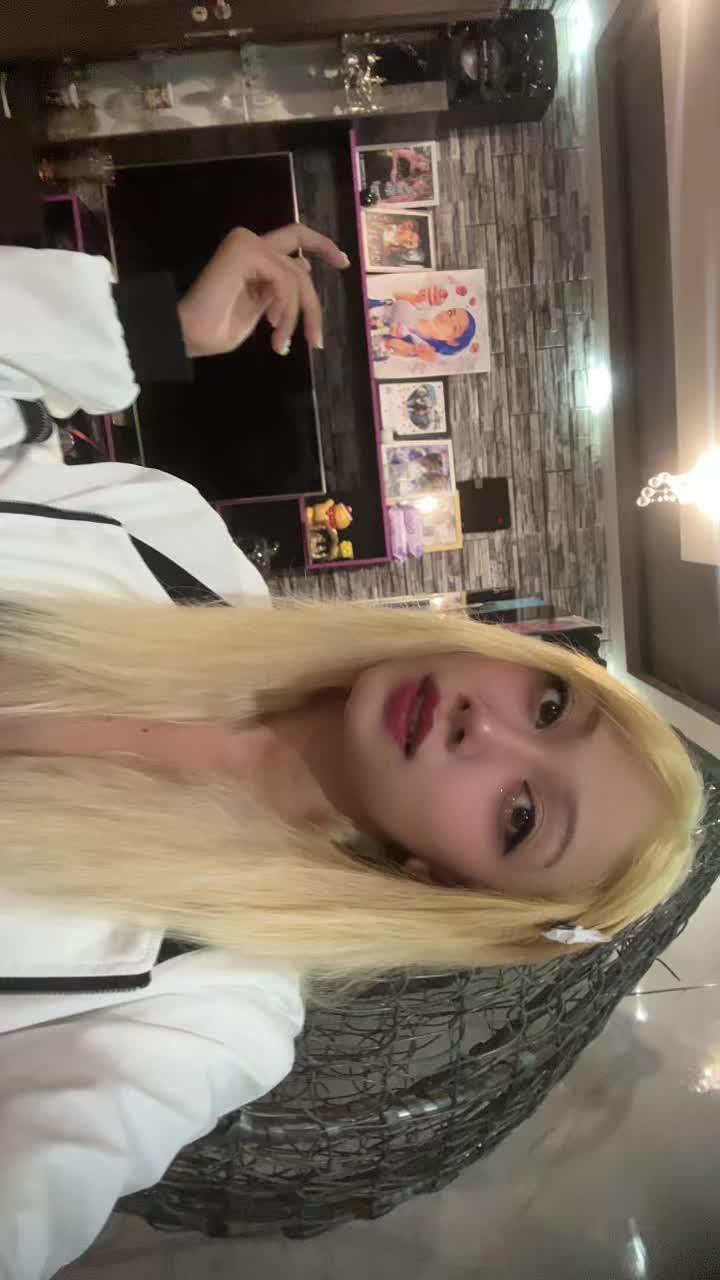@Crazygirl