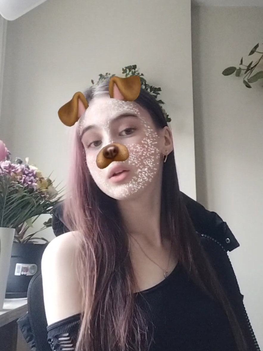 @🫠busy girl🥹