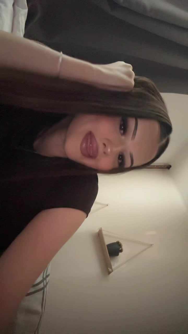 @𝐸𝓁𝒾𝓃𝓀𝒶
