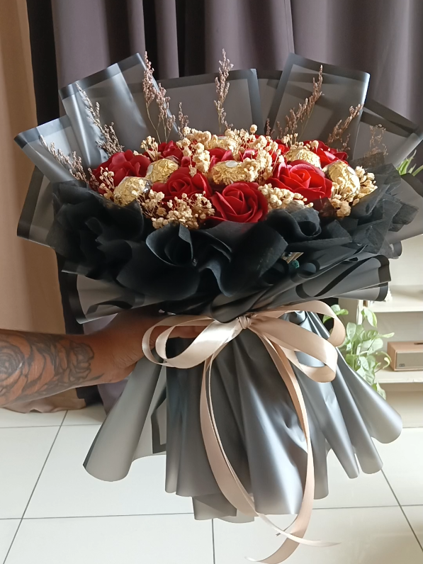 @Raksha Surprise Delivery