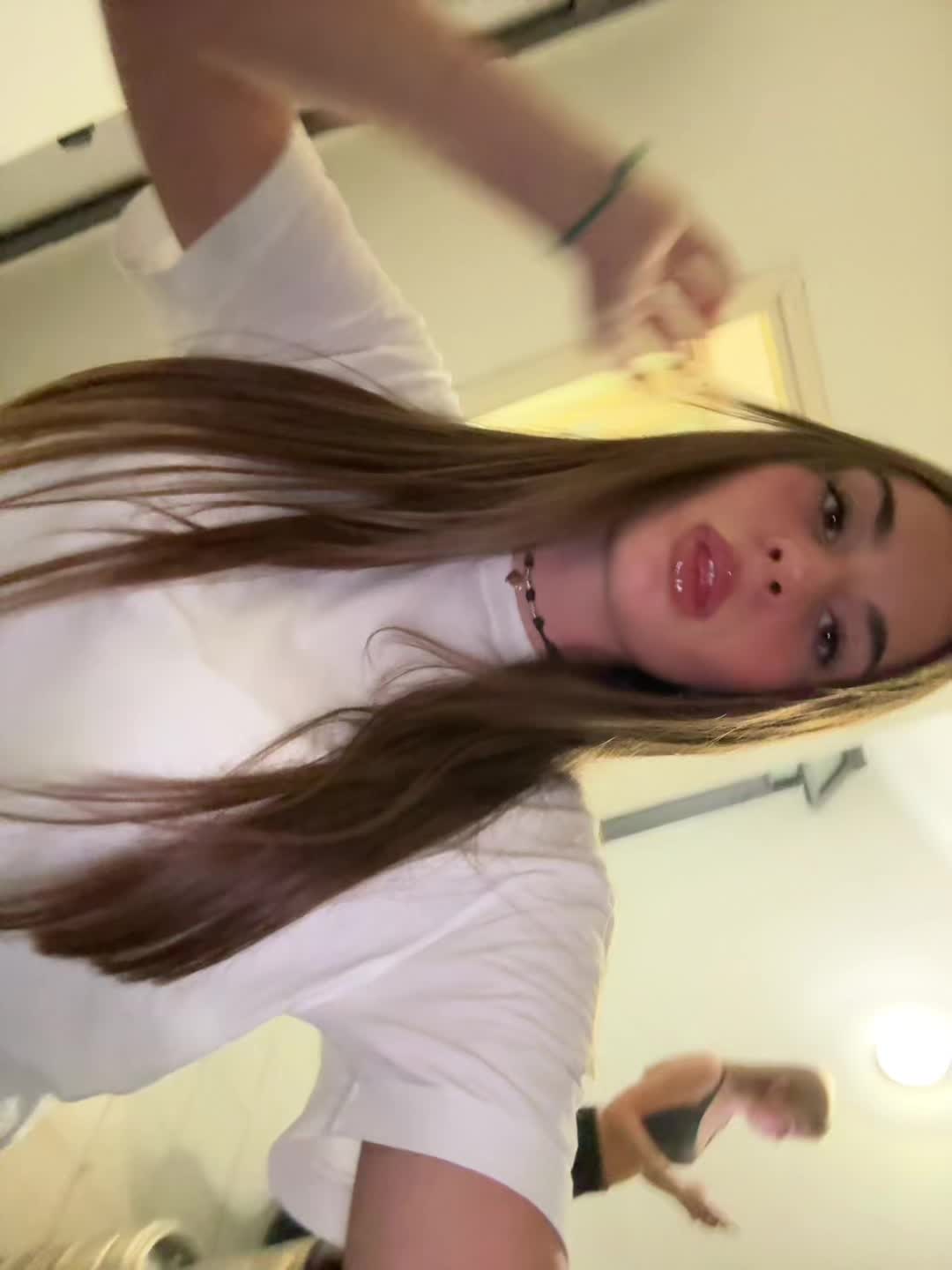 @evi