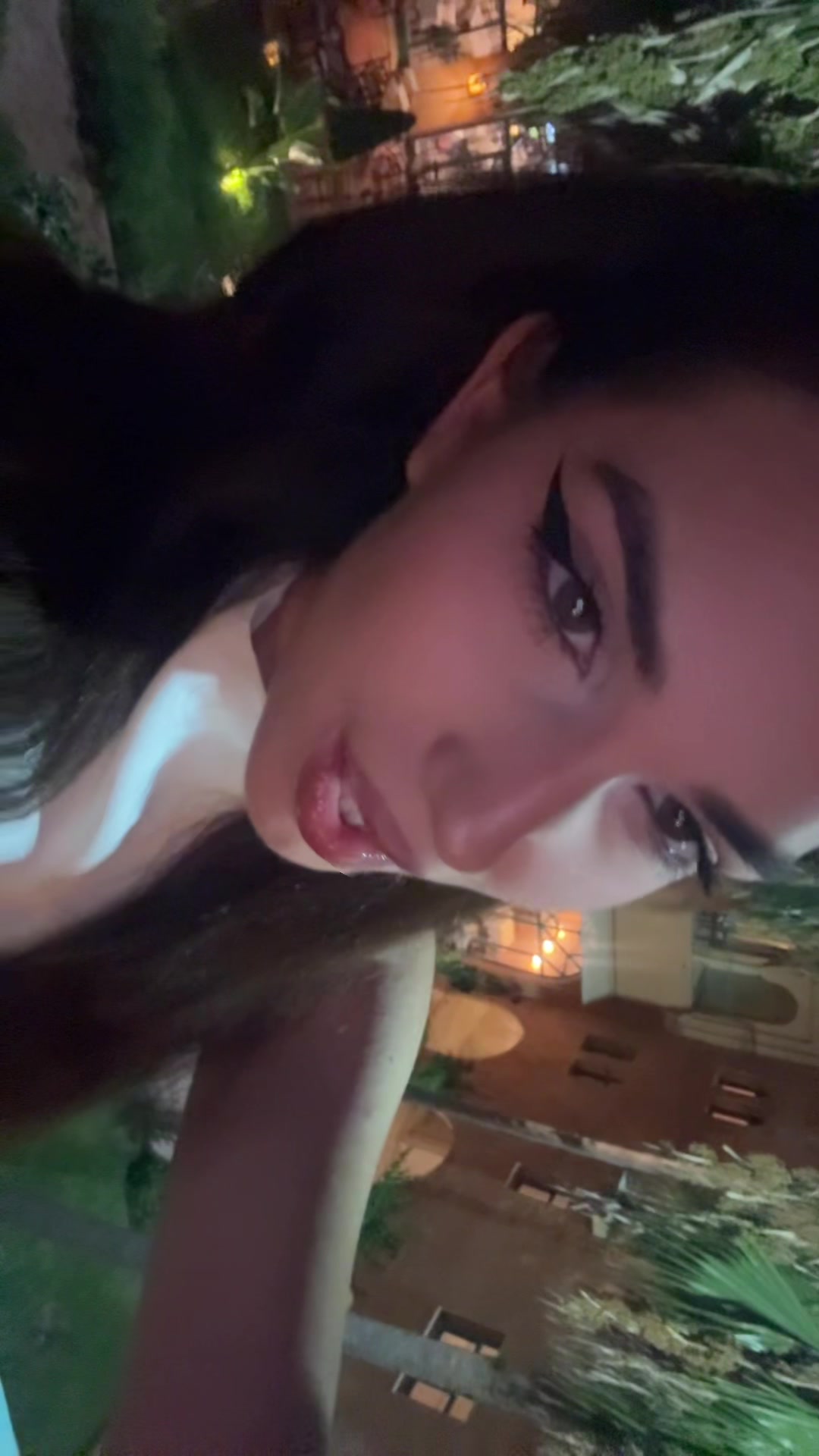 @thëa