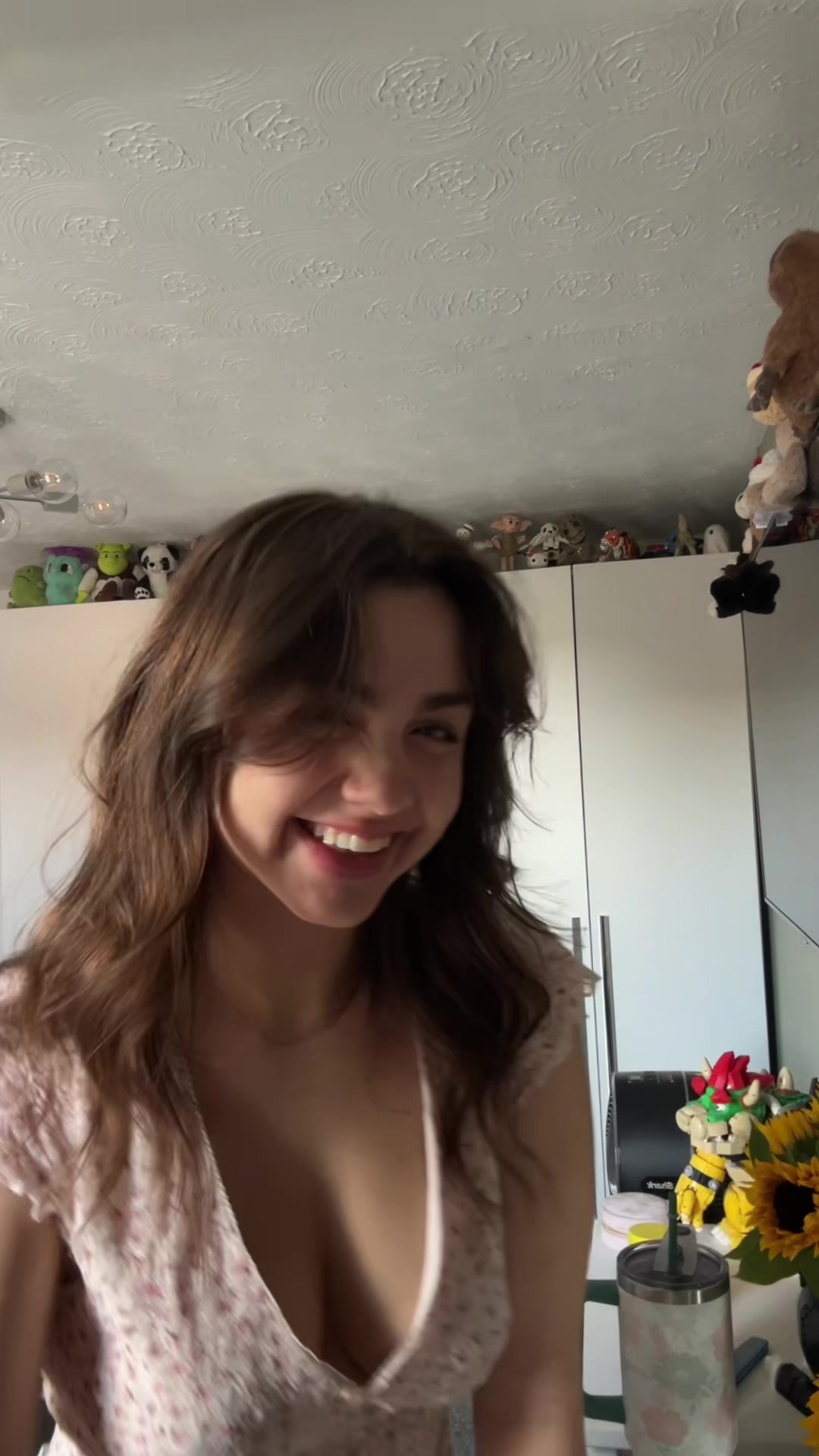 @Charlieee🐞