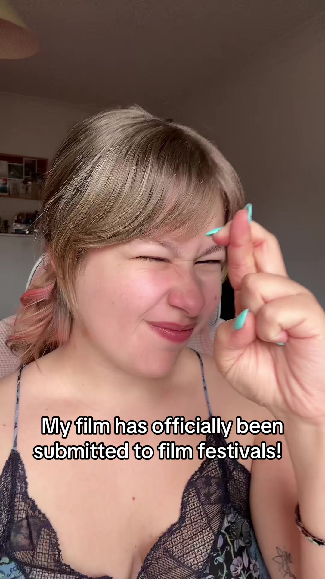 @lauramakesfilms