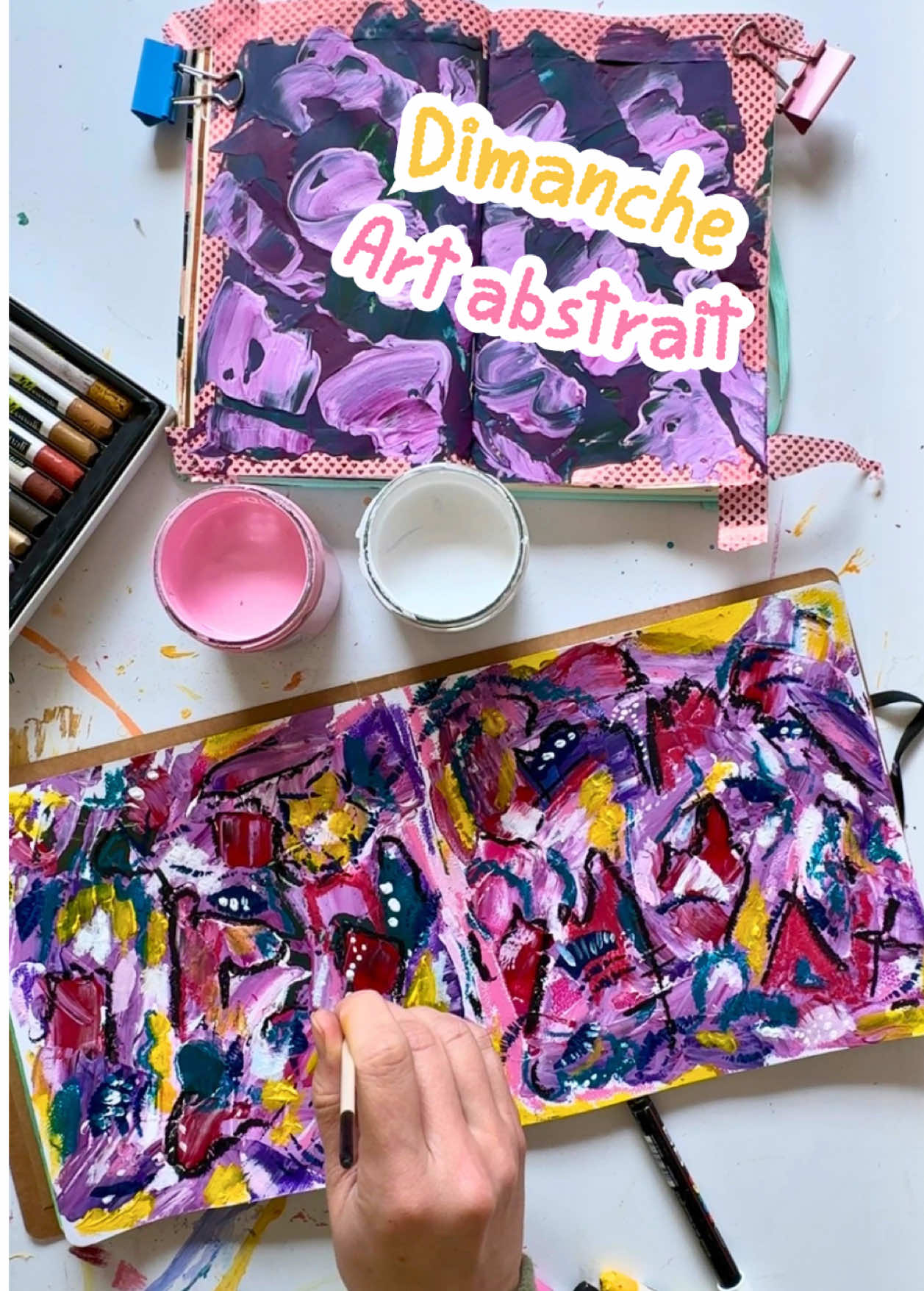 @Julie 🍭 Artiste