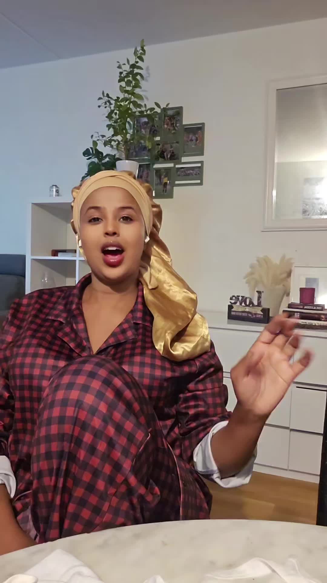 @Salma Riana