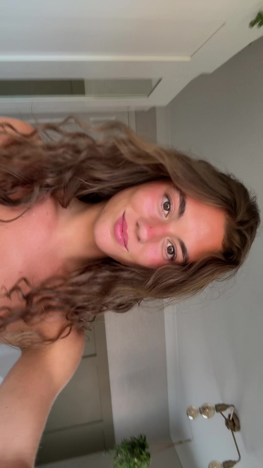 @Ella 🪽