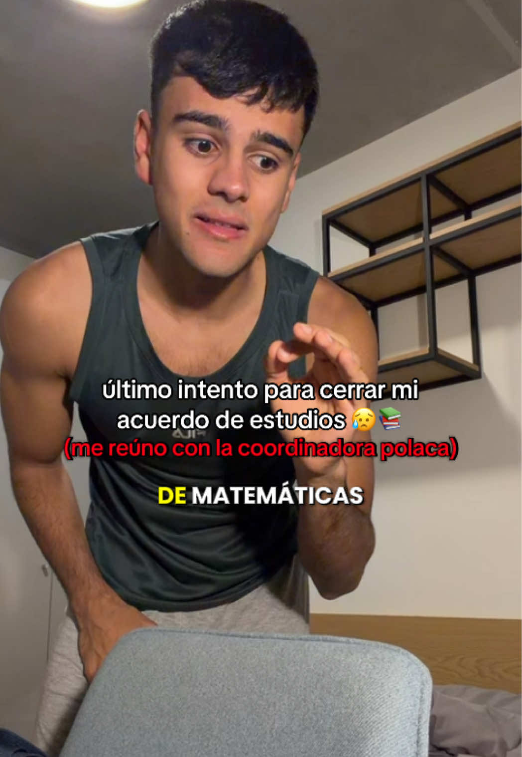 @Cristian González