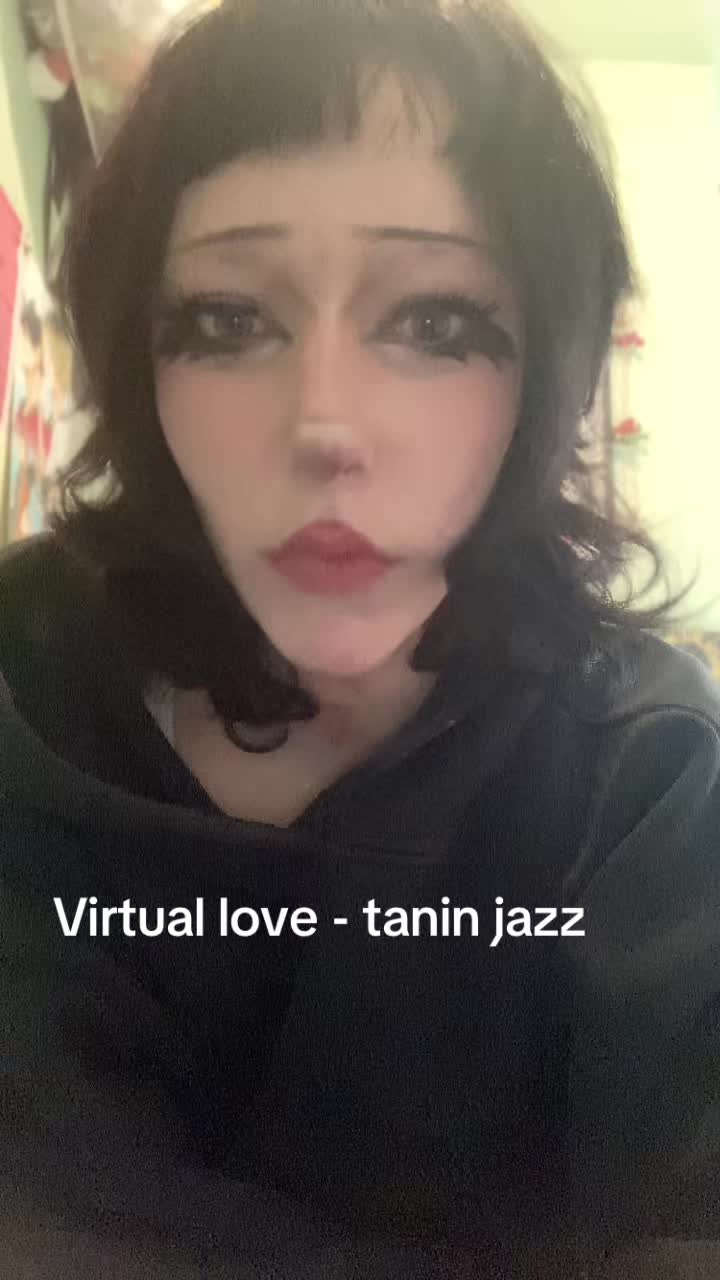 @Coco_XD