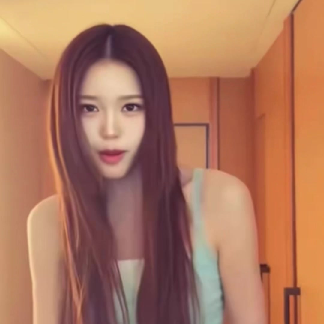 @Gingerhairsaebi