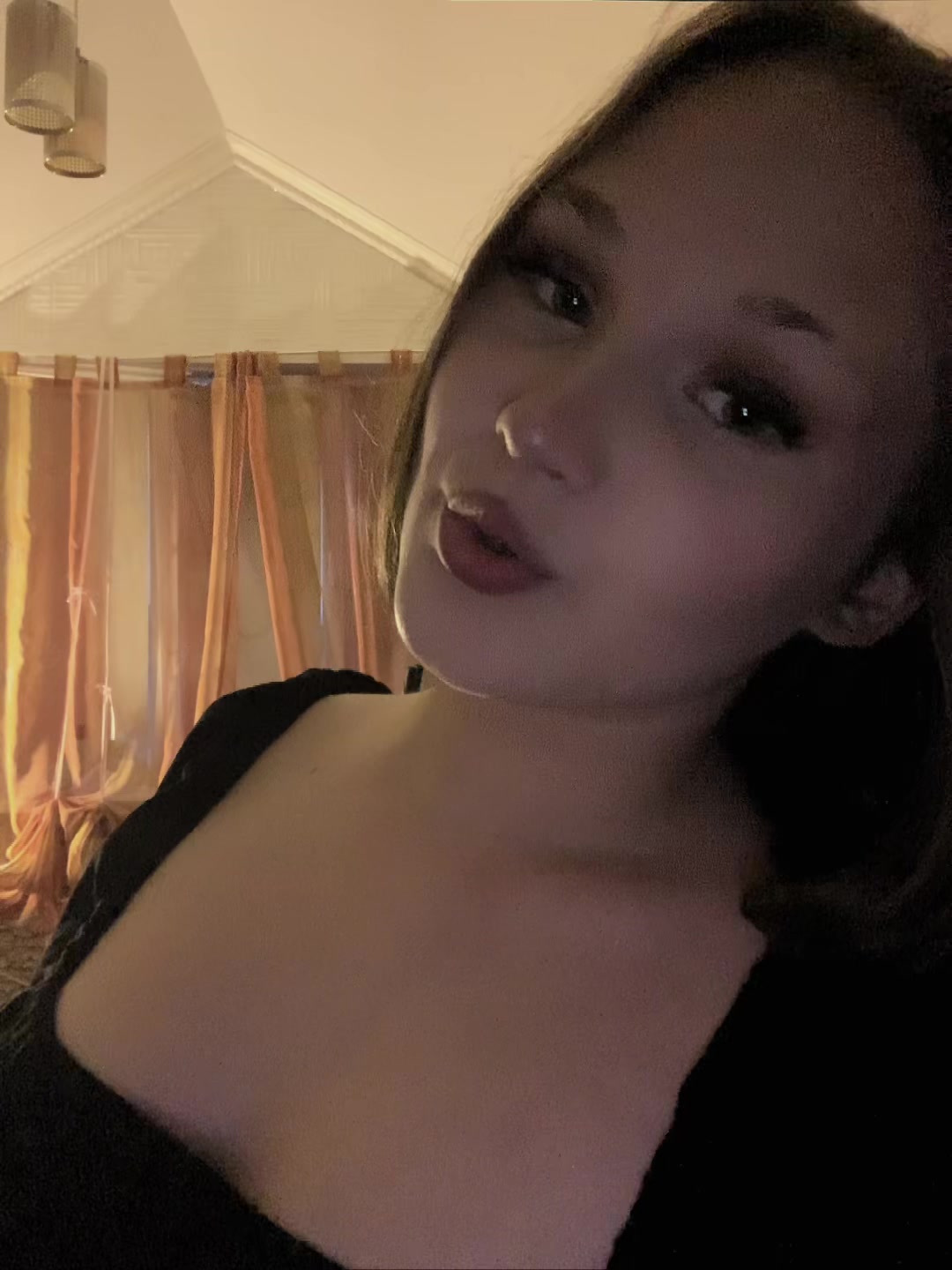 @𝓂𝒾𝓁ℯ𝓋𝓈𝓀𝒶𝓎𝒶🕸
