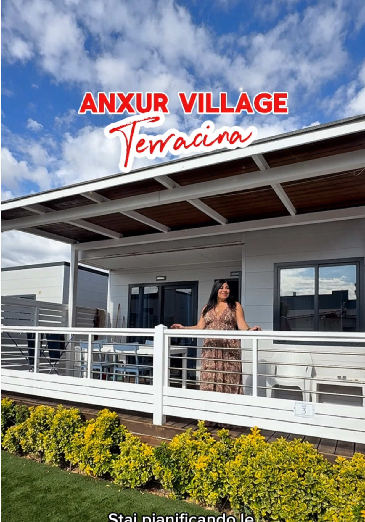 @Anna Pernice - travel blogger
